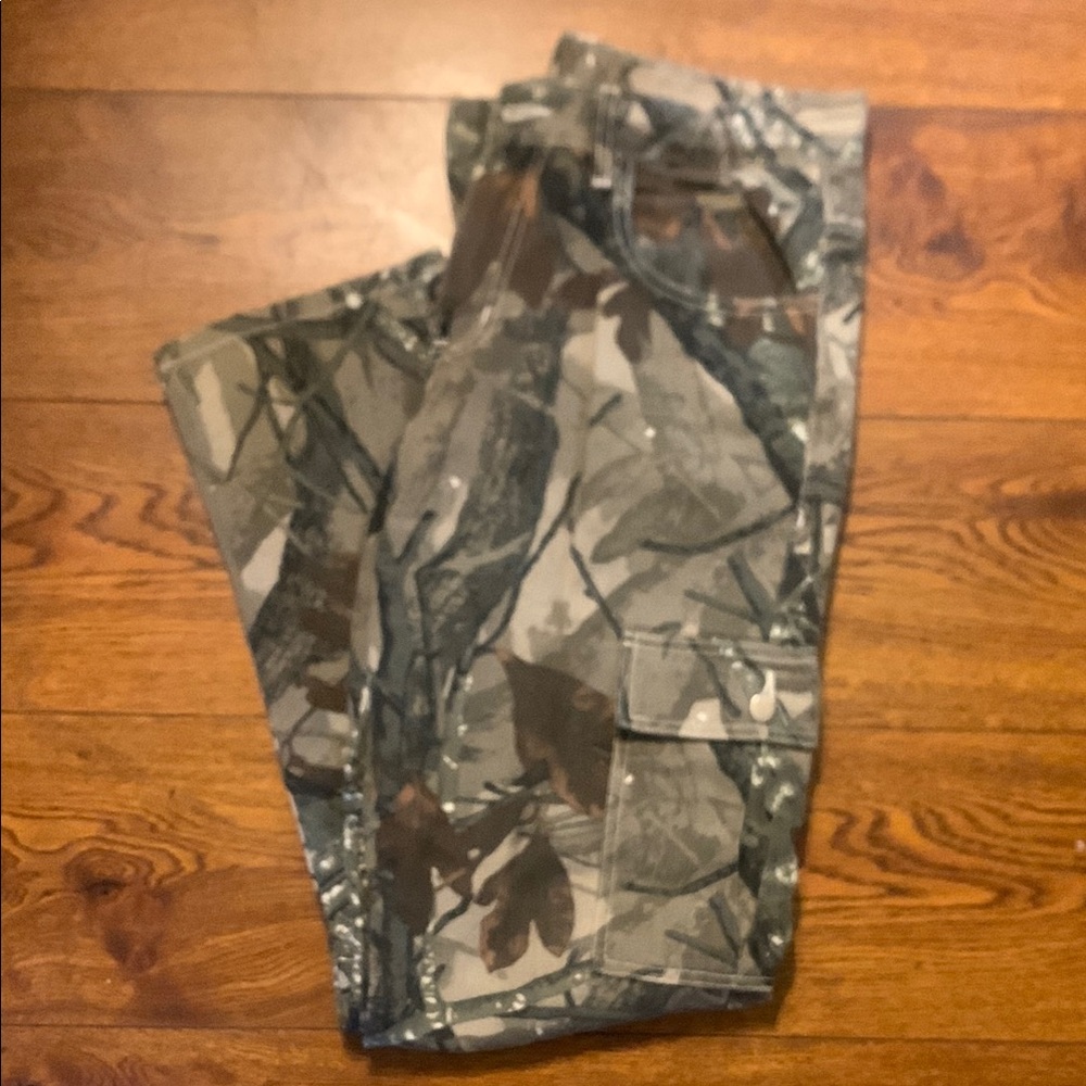 SHEIN Green and Brown Cargo Pants Durable Fabric